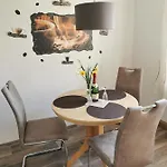 아파트 Am Stadtrand Garz Ruegen